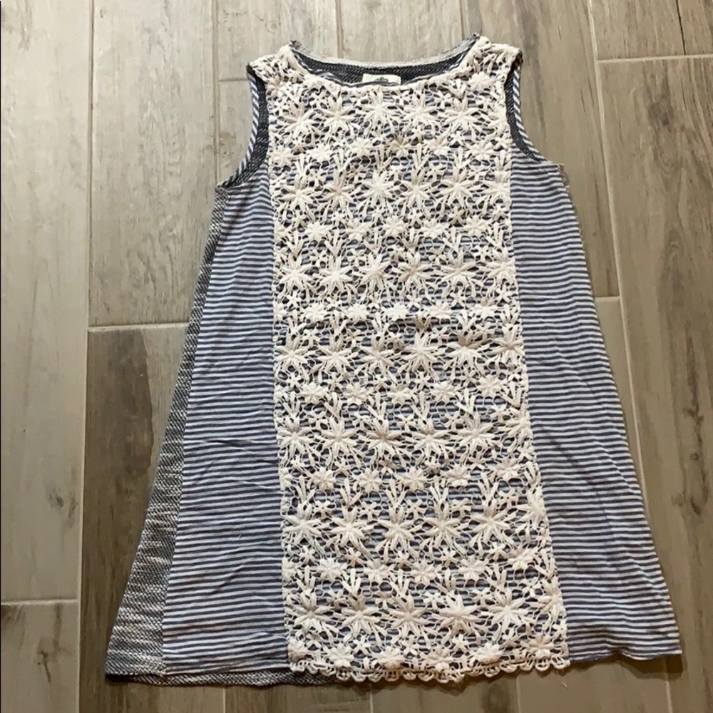 MAKE AN OFFER Anthropologie Dress